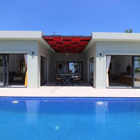 Odesa.baglar Icinde Sicacik Tatil Evi 빌라 카스