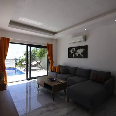 Odesa.baglar Icinde Sicacik Tatil Evi 카스