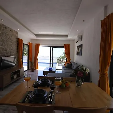 Odesa.baglar Icinde Sicacik Tatil Evi 빌라 *