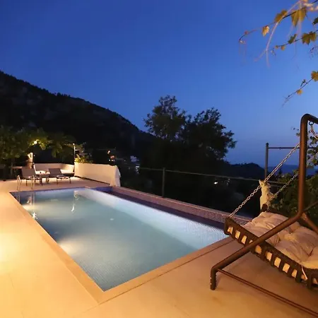 빌라 Odesa.baglar Icinde Sicacik Tatil Evi
