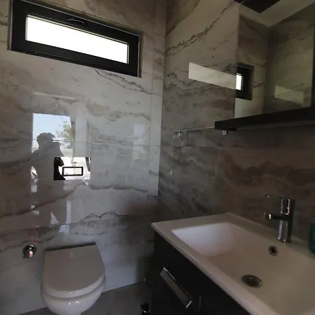 Odesa.baglar Icinde Sicacik Tatil Evi Villa *