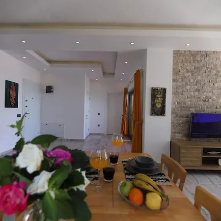 Odesa.baglar Icinde Sicacik Tatil Evi Villa Kaş