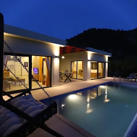 Odesa.baglar Icinde Sicacik Tatil Evi * Kaş